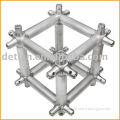 Multicubes, truss connector for conical coupler truss system